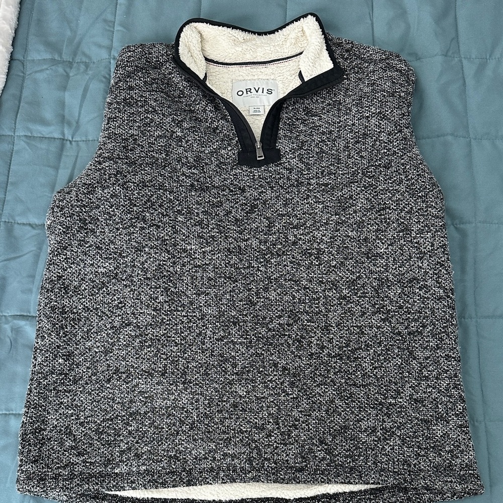 Orvis Men's Gray and Black Quarter Zip Fleece Lined Sweater